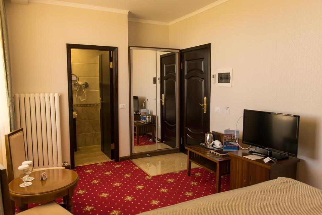 Hotel Elektra Vama Veche Exterior foto